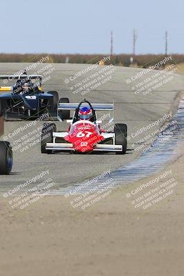 media/Nov-16-2024-CalClub SCCA (Sat) [[641f3b2761]]/Group 2/Race (Outside Grapevine)/